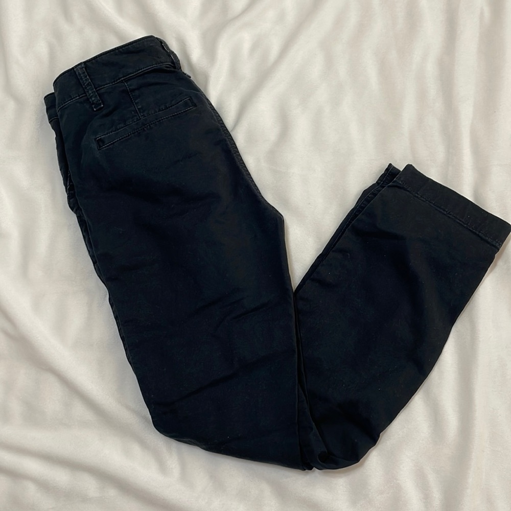 ABERCROMBIE & FITCH WOMENS HIGH RISE CHINO PANTS